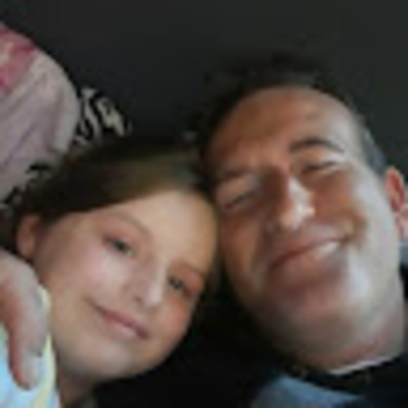 Meet your Posher, Chris - Picture 1 of 1